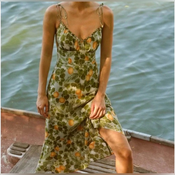 Reformation Dresses & Skirts - Reformation Embry Dress
